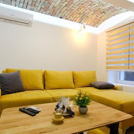 All Seasons Apartments Sarajevo With Free Parking Екстериор снимка