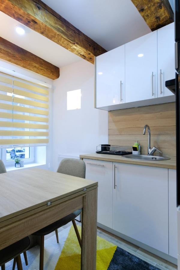 All Seasons Apartments Sarajevo With Free Parking Екстериор снимка