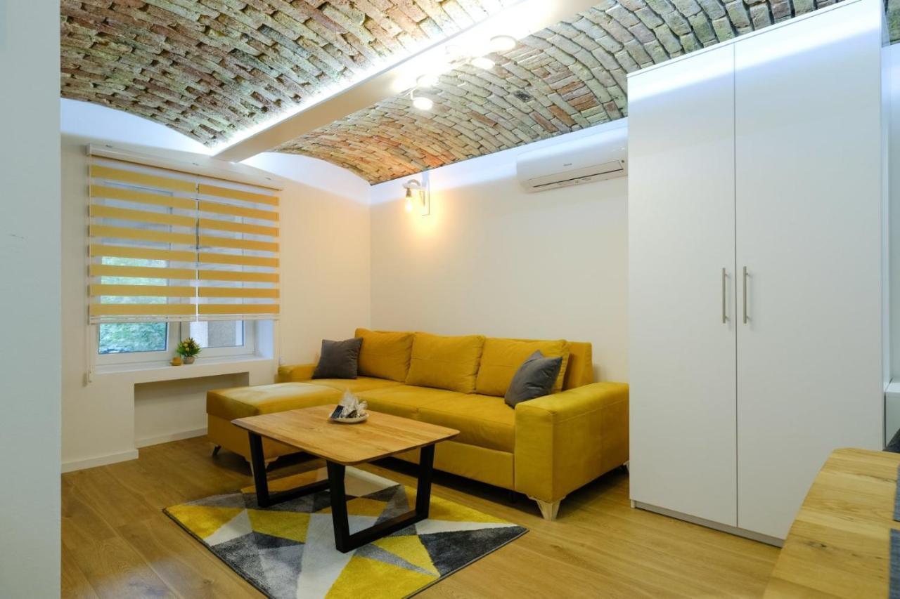 All Seasons Apartments Sarajevo With Free Parking Екстериор снимка