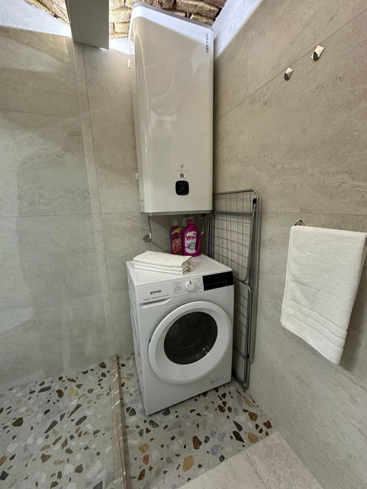 All Seasons Apartments Sarajevo With Free Parking Екстериор снимка
